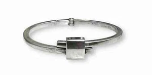 Pulsera Gucci modernista vintage de plata de ley maciza. Sello interior Gucci - Imagen 1 de 4