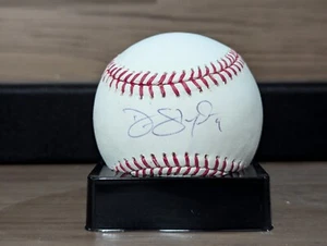 Dee Gordon Signed Official Major League Baseball MLB Authenticated Hologram - Picture 1 of 2