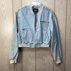 Refuge Denim Womens Medium Retro Bomber Style Jacket Light Wash Zip Casual New - Picture 1 of 4