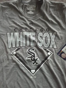NWT Large Majestic Chicago White Sox T-Shirt - Picture 1 of 4