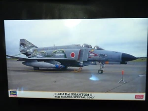 Hasegawa1/72 F-4EJ Kai PHANTOM II `8SQ MISAWA SPECIAL 2003' (02426) - Picture 1 of 6