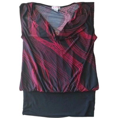 Blusa trixxi Mujer XL Negra Roja Geométrica Capucha Cuello Oficina Negocios Carrera Foto 1 de 4