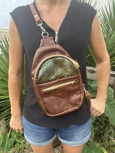 Bolso bandolera de cuero para mujer plumas - Imagen 1 de 4