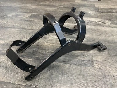 Yamaha 1996-2013 XVZ1300 1300 Royal Star OEM Rear Fender Under Bracket Brace - Image 1 of 4