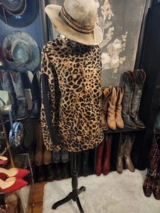 Comfort Code Cuddl Duds Leopard Print Fleece Long Sleeve Lounge Top - L - Picture 1 of 5