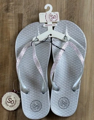 Sandalias para mujer So Chanclas Metálicas Brillo Plateadas Talla 7/8 Foto 1 de 4