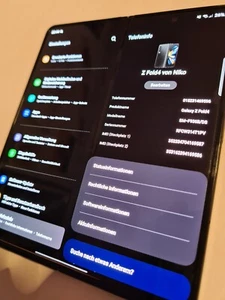 Samsung Galaxy Z Fold4 SM-F946B - 256GB - Phantom Black (Ohne Simlock) - Bild 1 von 5