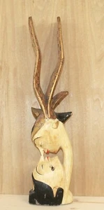 Vintage abstract hand carving wood statuette kissing couple - Picture 1 of 11