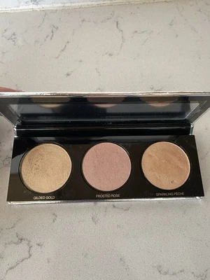 Paleta de iluminadores Lancôme - oro dorado, rosa esmerilada, peche brillante - Foto 1 de 4