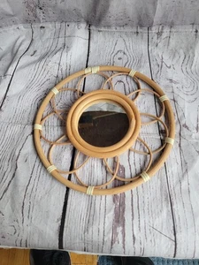 Vintage Boho 9,2" Spiegel rund Rattanspiegel mit gewelltem Rand Vietnam 70er - Bild 1 von 5