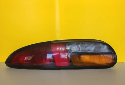 ✅ 93 02 Chevrolet Camaro SS Driver Luz Trasera Izquierda OEM GM 16516863 LH Lámpara BONITA Foto 1 de 4