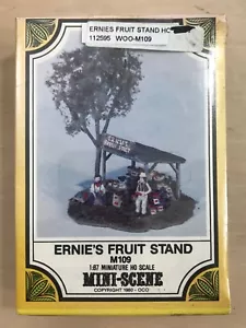 Mini escenas escénicas de bosques a escala HO - soporte de frutas de Ernie - Imagen 1 de 3