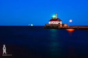 Duluth Harbor Breakwater Lighthouse, Blue Wall Art Lake Superior Minnesota Decor - Picture 1 of 10