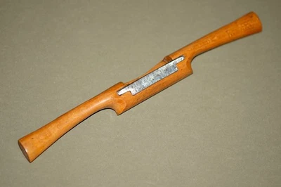 Good Quality Vintage Beechwood Spokeshave by Marples of Sheffield 268mm long. - Image 1 of 4