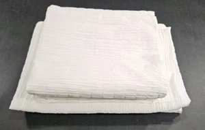 Pottery Barn White Textured Cotton Linen Pillow Case Beck Ruched Sham Set (4) - Picture 1 of 16