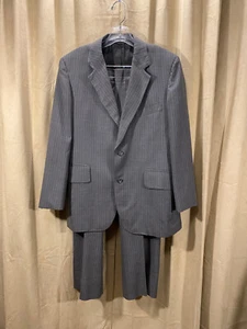 Mens Vintage 60s Cricketeer 2 Piece Suit Size 40R Pants 32-26 Gray Pinstripe - Picture 1 of 10