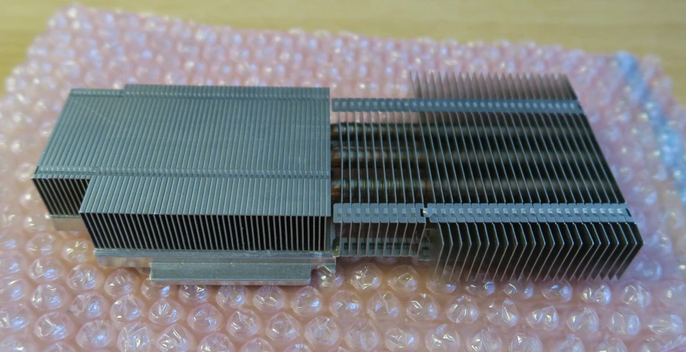 Dell PF424 - Poweredge 1850 Processor CPU Heatsink - Image 1 of 1