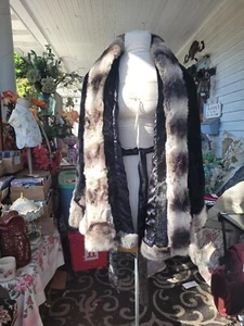 Winter Thick Warm Poncho Fur Faux Collar Cape Coat Women NWT Sweater 2x - Picture 1 of 2