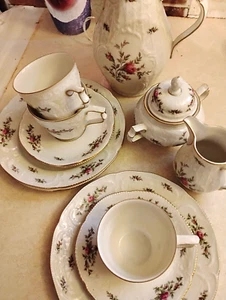 RARE!14 Pices, Mint. ESTATE.ROSENTHAL,SELP GERMANY,CLASSIC ROSE COFFEE SET FOR 3 - Picture 1 of 23