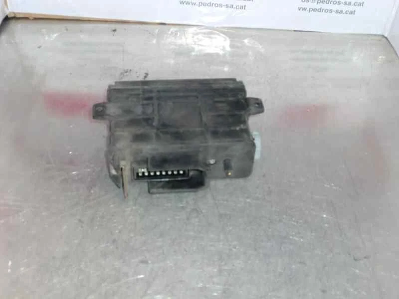 5DA00515501 CENTRALINA MOTORE / 117381 / 811907384B / 21406 PER VOLKSWAGEN CORRA - Immagine 1 di 4