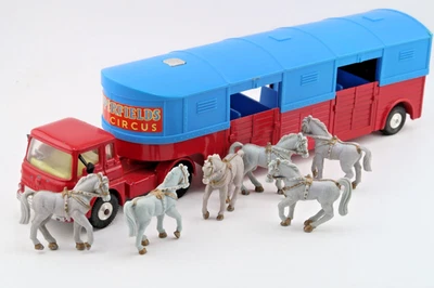 CORGI TOYS 1130 * BEDFORD CHIPPERFIELDS HORSE TRANSPORTER * ORIGINAL * OVP - Bild 1 von 4
