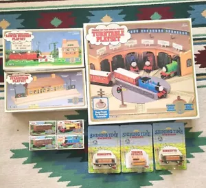 Thomas The Tank Engine & Friends Turntable Playset & Seven Engines/Cars ERTL Vtg - Picture 1 of 5