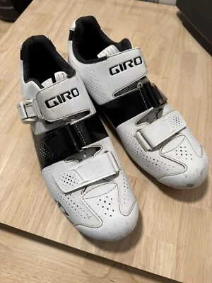 Zapatos de ciclismo de carretera Giro Factor ACC 45.5EU/11.5 EE. UU. blanco mate/negro Foto 1 de 4