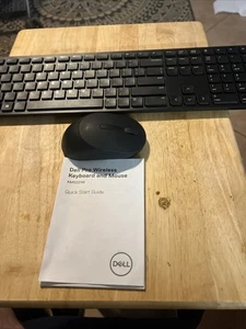 Dell Wireless Keyboard And Mouse - Picture 1 of 10