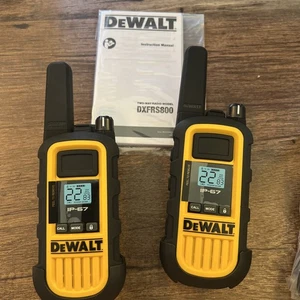 Walkie Talkies Radio bidireccional DEWALT DXFRS800 22 canales - Imagen 1 de 7