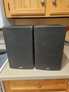 ELAC - Debut DB61-BK B6 Bookshelf Speakers Pair 6.5" Woofer 1" Tweeter-EX - Picture 1 of 8