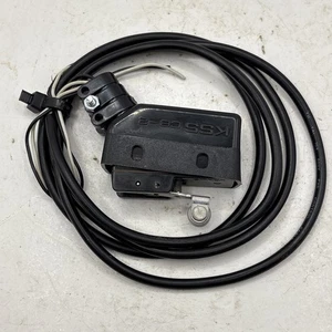 Omron Z-15GW2255-B Mikroschalter mit KSS CB-2 Abdeckung - Bild 1 von 9