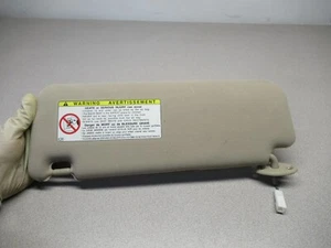 TOYOTA PRIUS PARASOL RH 2005, USADO, BRONCEADO/MARFIL, 7431047093A4 - Imagen 1 de 8