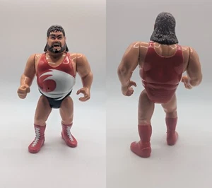 VINTAGE WWF WWE TYPHOON 5" WRESTLING ACTION FIGURE TITAN SPORTS HASBRO 1991 - Picture 1 of 3
