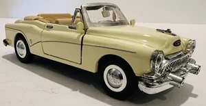 Signature Models 1953 Buick Skylark Convertible Cream Color 1:32 Scale Diecast - Picture 1 of 9