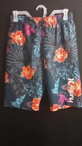 Hurley Swim Shorts Youth XL 13-15 Hawaiian Floral Boardshorts Trunks Swim Suit - Picture 1 of 4
