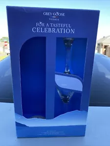New Grey Goose 2023 Limited Edition Martini Glasses Set of 2 Glasses - Picture 1 of 4