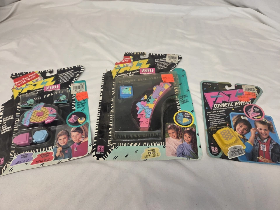 NUEVO DE COLECCIÓN 1988 Fazz Zoo Moda Joyería Maquillaje Niños Lote De 3 Pendientes Clip Glam Foto 1 de 4