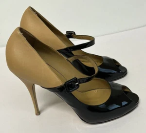 Valentino Garavani Peep Toe Black & Beige Patent Leather Shoes Size 38.5 IT/8.5 - Picture 1 of 13