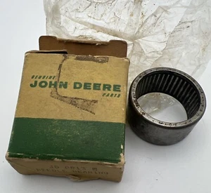 Rodillo de aguja de rodamiento John Deere JD8813 E NUEVO DE STOCK genuino - Imagen 1 de 5