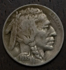 1935 D Buffalo Nickel Full Strong Horn Lot  Y3036 - Picture 1 of 2