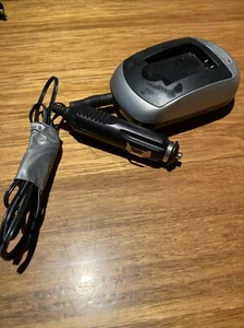 EN-EL12 Battery / Charger for Nikon - Picture 1 of 4