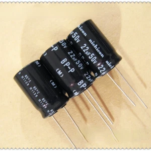 1 pieza condensador electrolítico no polar nichicon BP-P (DB) 22uF/50V audio 16X25mm - Imagen 1 de 2