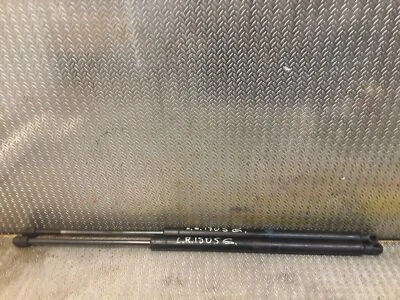 Range Rover Sport L320 Left Right Tailgate Strut Set BHE790044 BHE790054 - Image 1 of 2