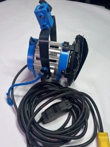 Arri 300 Plus Fresnel - Picture 1 of 5