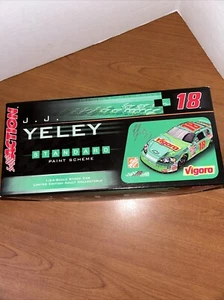 JJ YELEY #18 2006 ACTION VIGORO MONTE CARLO CLUB CAR 1:24 DIECAST CAR - Picture 1 of 5