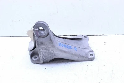 Soporte de montaje del motor derecho BMW M3 S65 2008-2013 FABRICANTE DE EQUIPOS ORIGINALES usado Foto 1 de 4