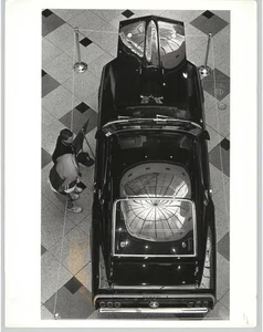 Reflektierendes 1969 Mach-1 Mustang Fastback Coupe AUTO SHOW Seattle 1991 Pressefoto - Bild 1 von 2