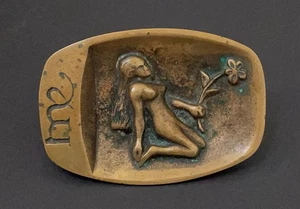 PLATO BARATIJA ZODIACO BRONCE FRANCÉS VINTAGE VIRGO MUJER DESNUDA ARRIESGADA MEDIADOS DE SIGLO - Imagen 1 de 8