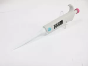 THERMO LABSYSTEMS 4500 FINNPIPETTE 0.2 - 2 uL PIPETTE SINGLE CHANNEL PIPET - Picture 1 of 6