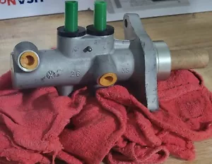 2003 - 2010 PORSCHE CAYENNE 955 9PA 4.5L OEM BRAKE MASTER CYLINDER - Picture 1 of 8